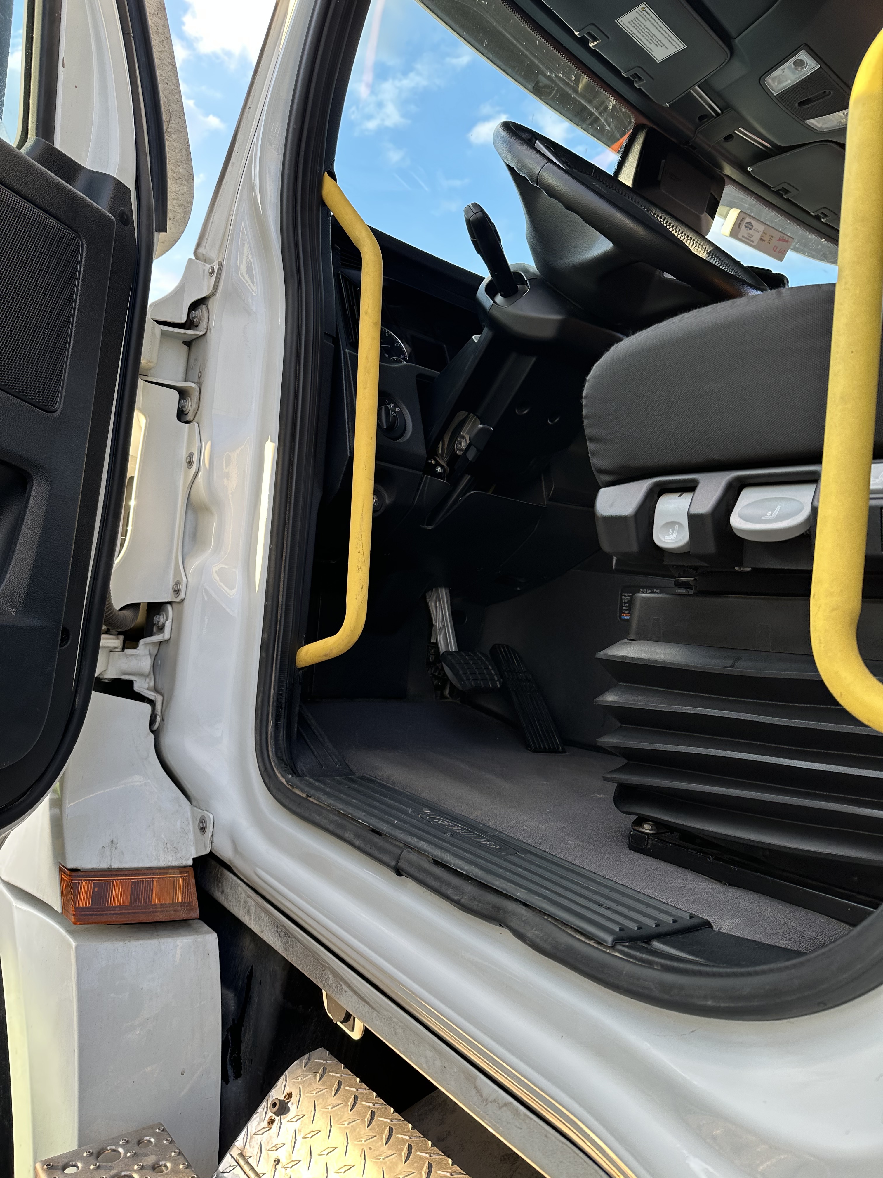 Clean bus entry area after detail