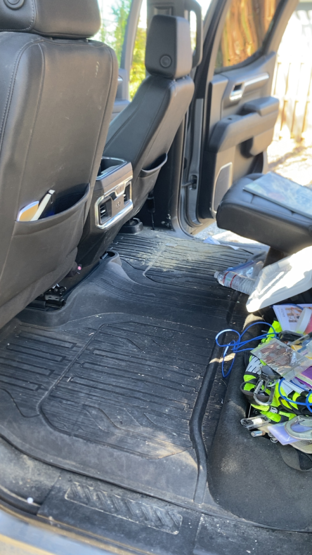 Dirty passenger row before detail
